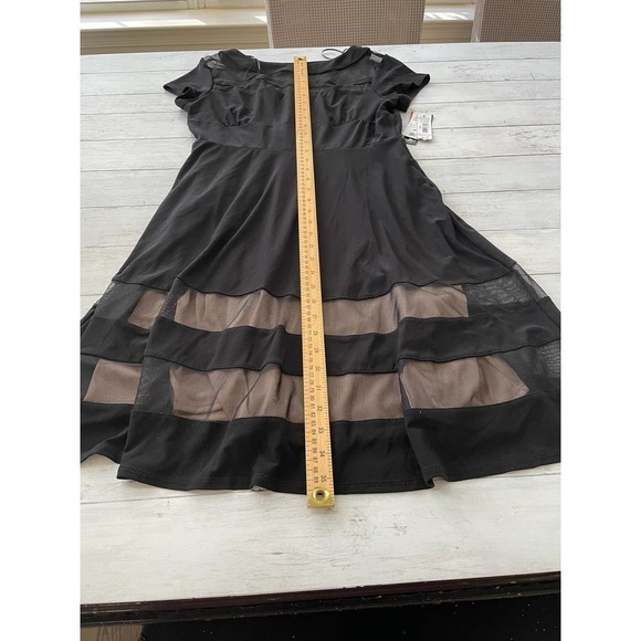 R&M Richards Petite Mesh panel black petite dress 6P mesh sheer gown - Picture 3 of 5